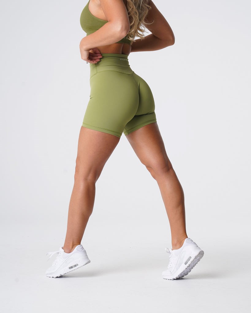 NVGTN Signature 2.0 Shorts Vert Olive  Shorts Femme | SPS-5185137