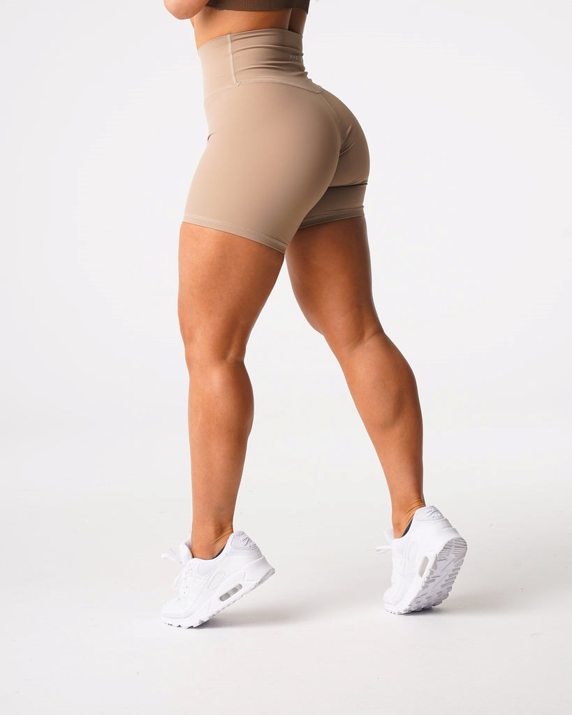 NVGTN Signature 2.0 Shorts Latte  Shorts Femme | OLC-4801736